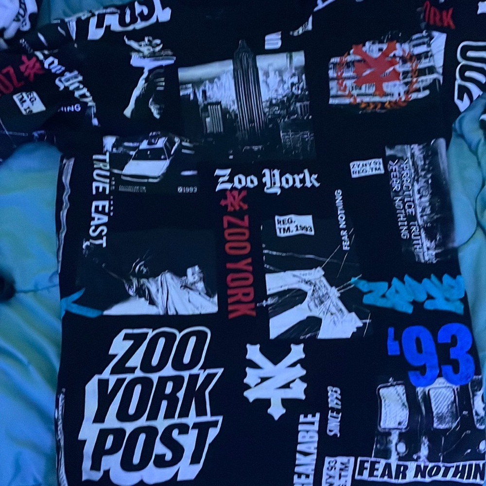 Men’s medium zoo York shirt